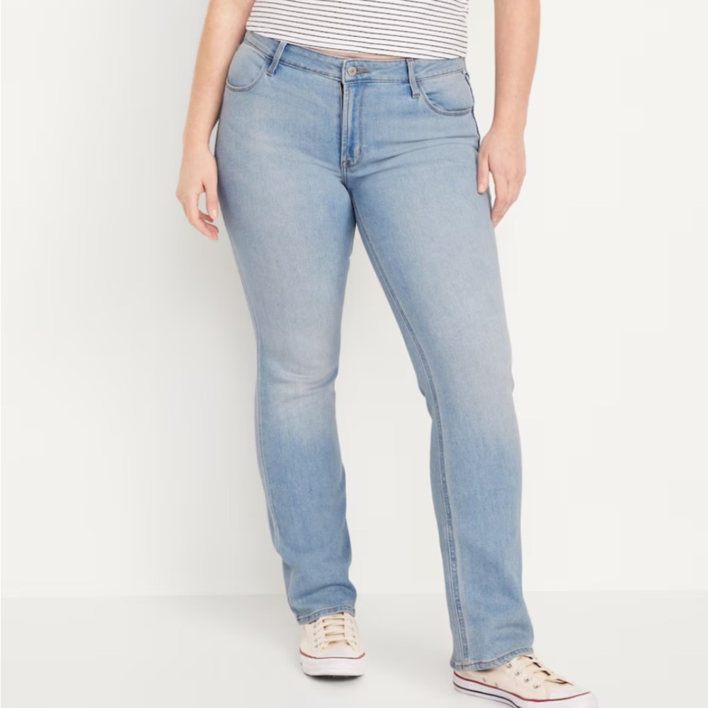 NWT Mid-Rise Boot Cut Light Wash Jeans